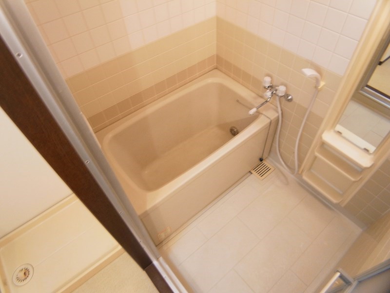 第三春実マンション 風呂画像