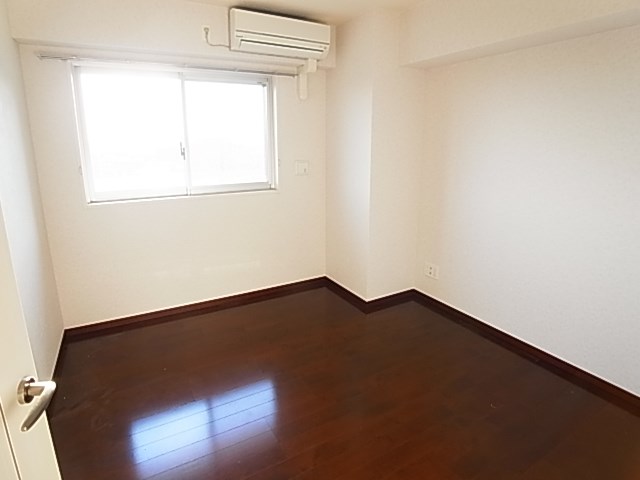 ロイヤルパークス梅島 その他8