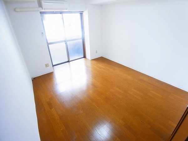 SAビル ベッドルーム