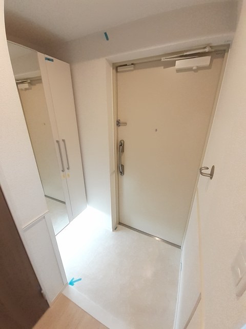 Ｔ２スクエア 玄関