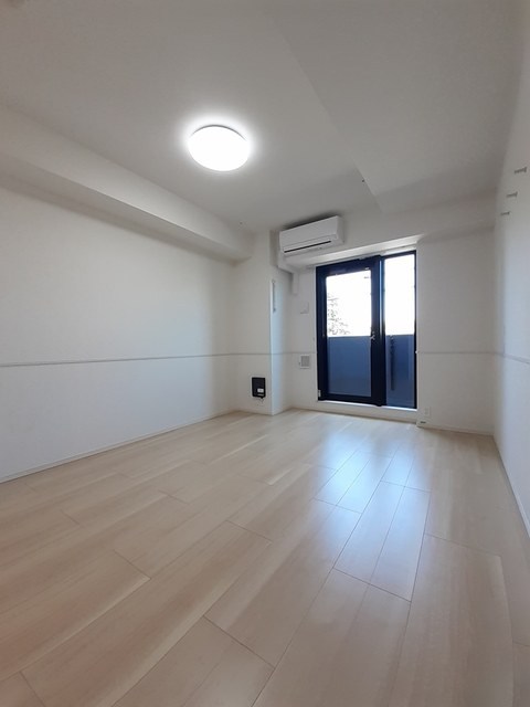 Ｔ２スクエア リビング