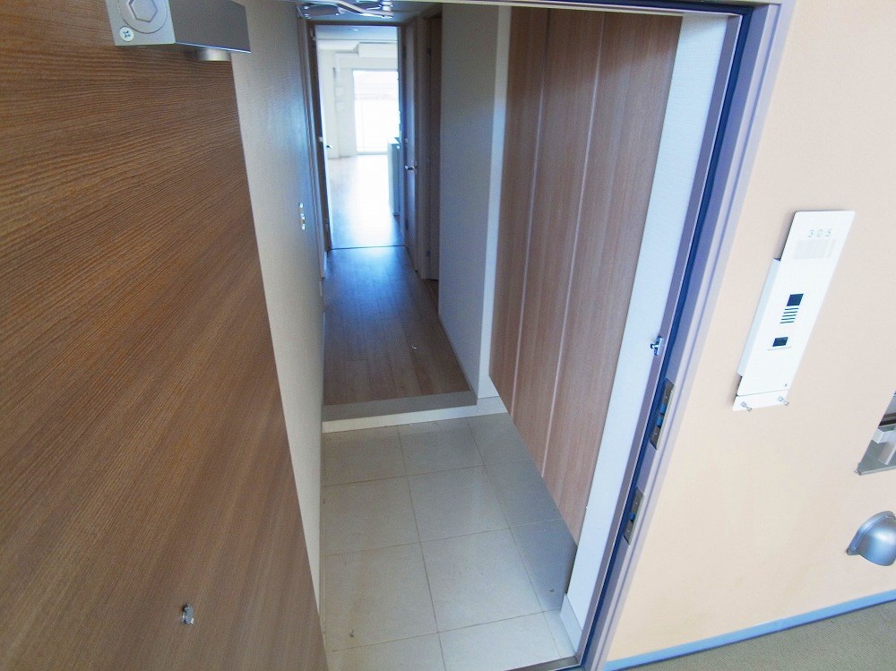 アビダス舎人テラス 玄関