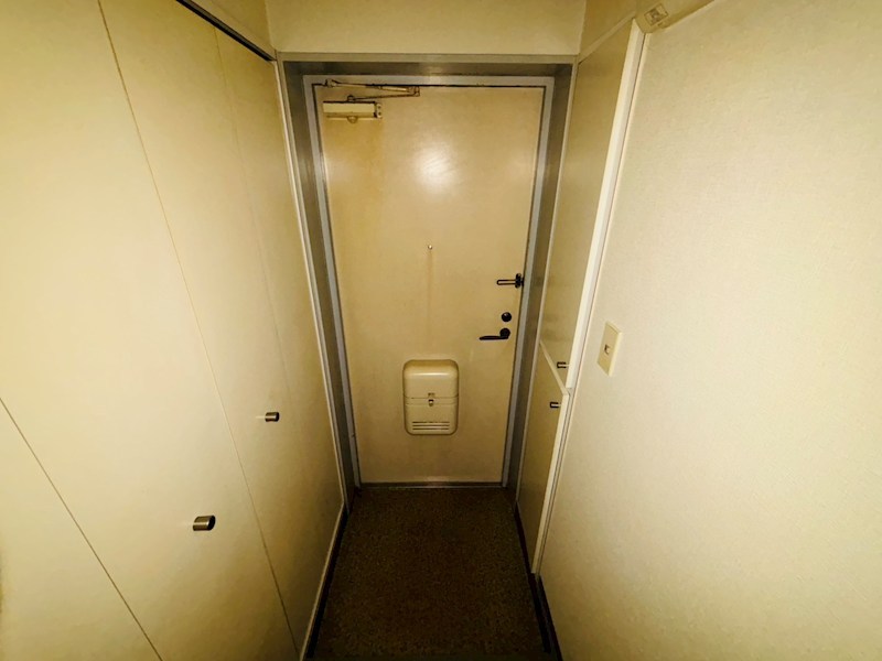 スカイコート金町第４ 玄関