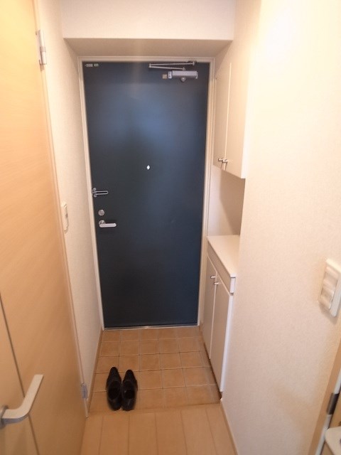 ビアーレＭ 玄関