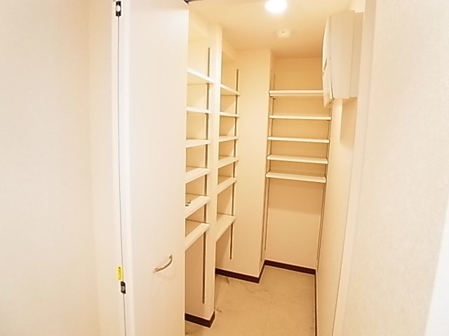 ロイヤルパークス梅島 その他3