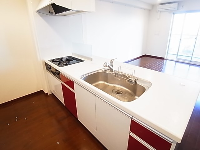 ロイヤルパークス梅島 キッチン