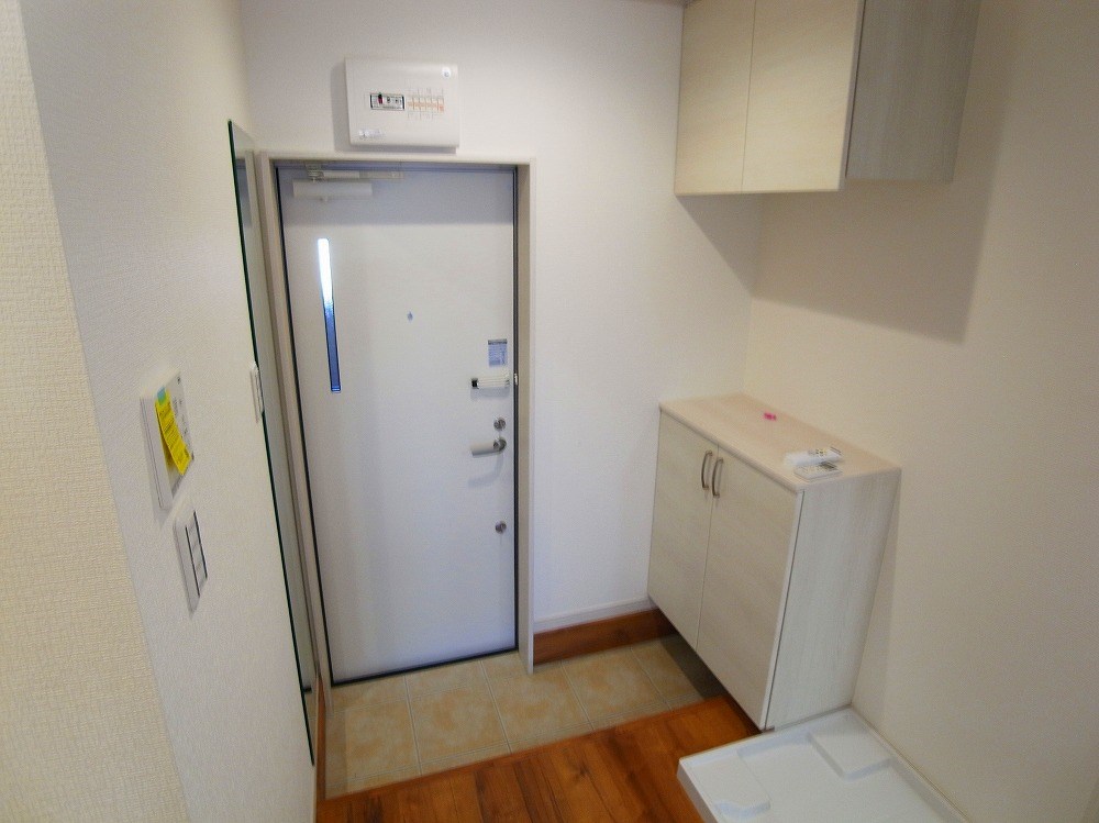 グランドール北綾瀬 玄関