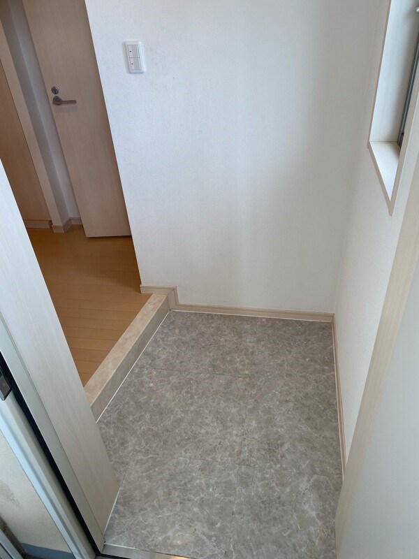 ニューシティアパートメンツ南千住 玄関