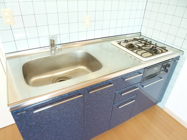 アンティニティ　アヤセ キッチン