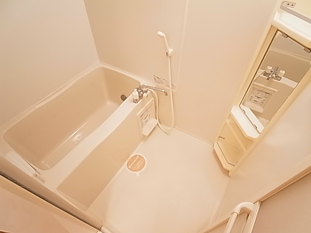 ティアラ新鎌 風呂画像