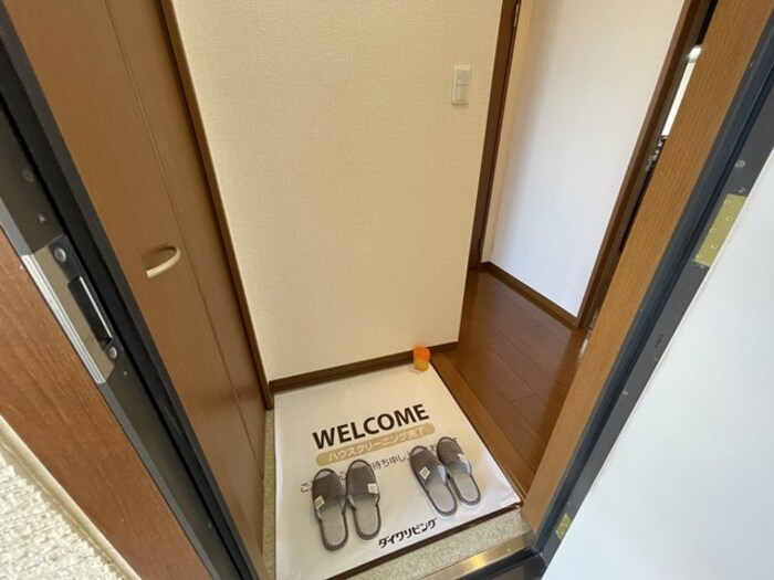 ハニービレッジ 玄関