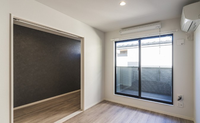 メゾン・リヴィエール熊野前 リビング