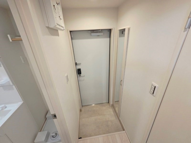 ＩＲＩＳ　　ＣＯＵＲＴ　　ＴＸ六町 玄関