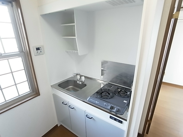 アンプルール　フェールカノン キッチン