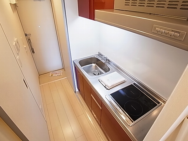 リブリ・ジェロ キッチン