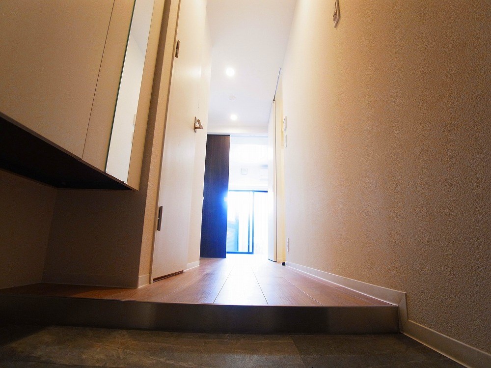 ZOOM北千住 玄関