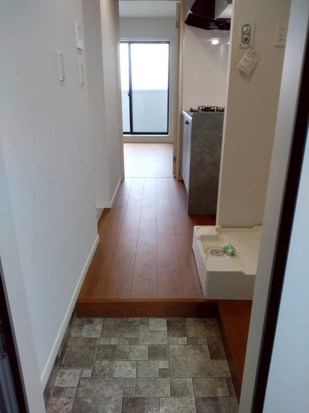 キャメル新八柱２Ｂ 玄関