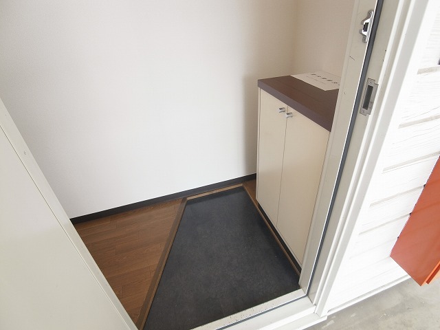 アークヒル・カシワ 玄関