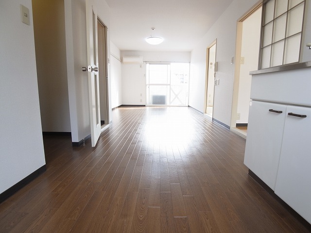 アークヒル・カシワ リビング