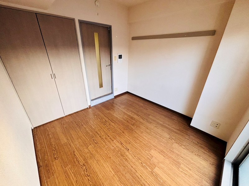 コンフォール小泉 ベッドルーム