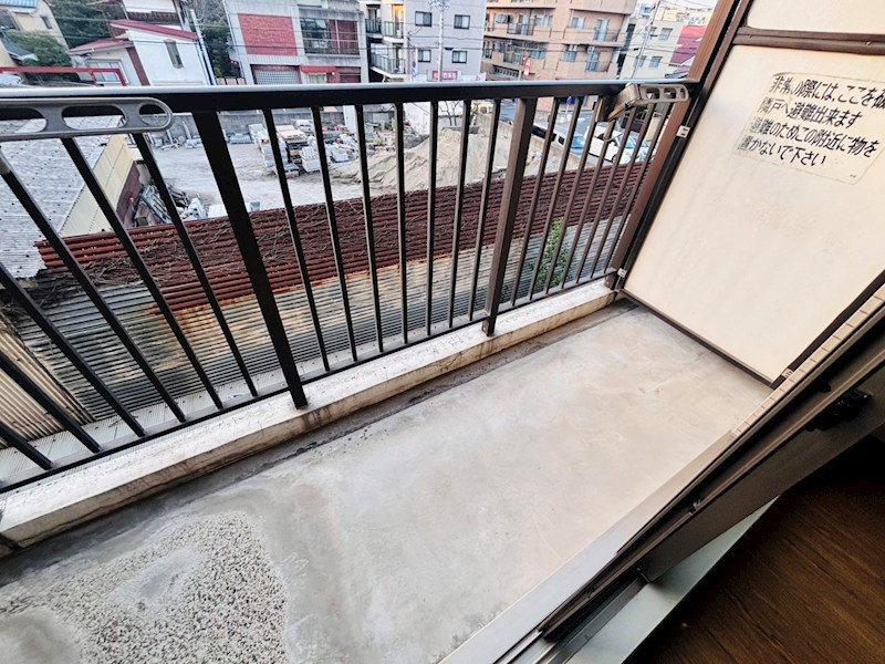 コンフォール小泉 ベランダ