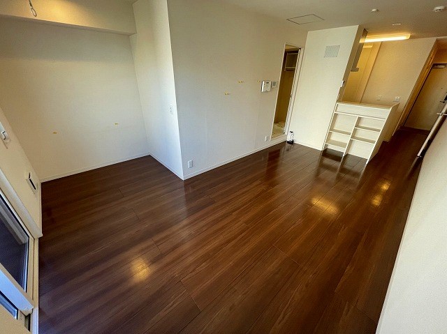 ダ　アン　ア　シス　 リビング