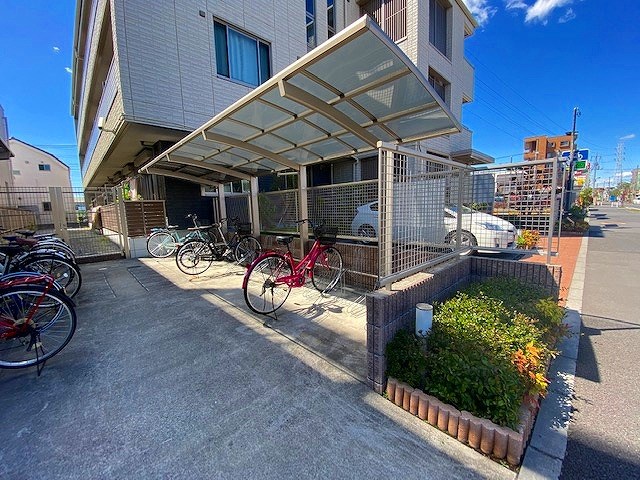 Ｅｍｉｌｅ その他外観1