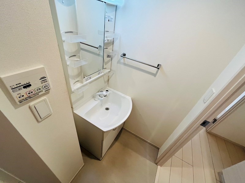 リブリ・ＡＬＢＥＲＯ その他2