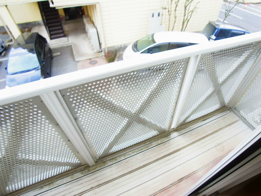 グリーンハイツ岡田Ⅱ号棟 ベランダ