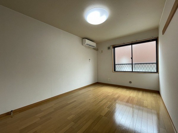 ベルエイト北綾瀬Ⅱ リビング