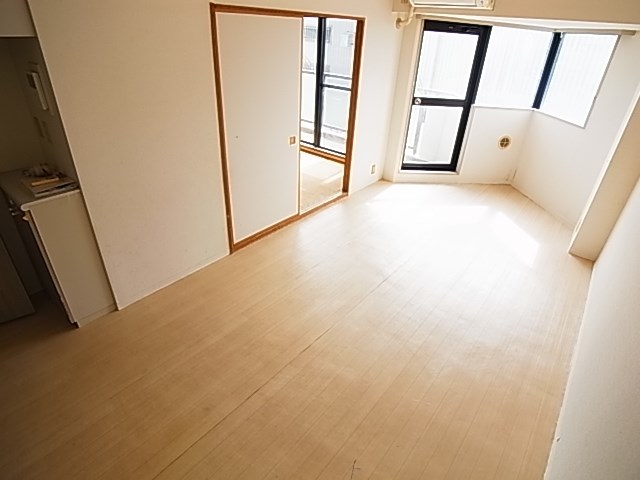 センチュリー馬橋 リビング