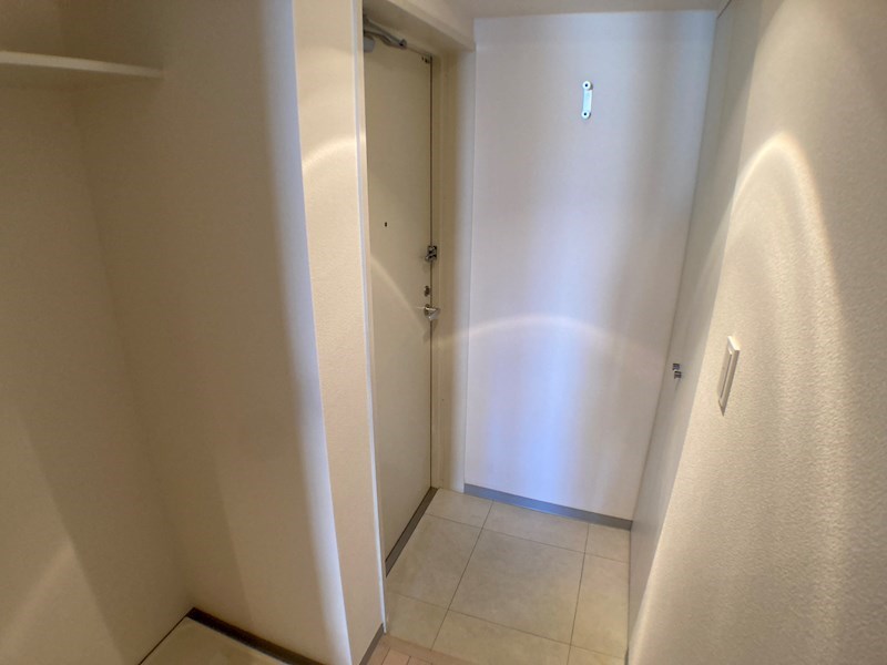 エルニシア亀有south 玄関