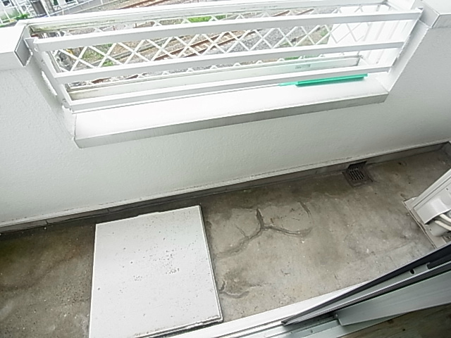 ジュネパレス新松戸第７ ベランダ