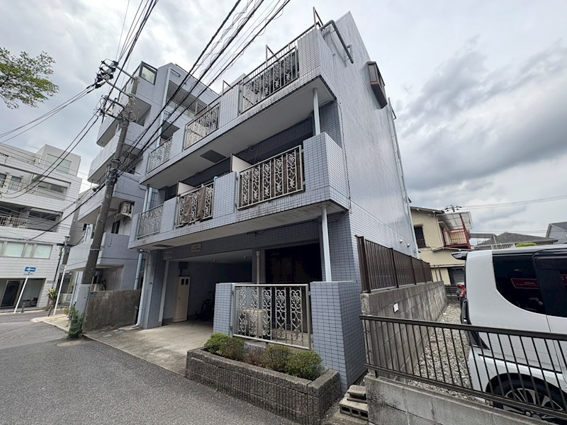 プエンテアルト 401号室 外観