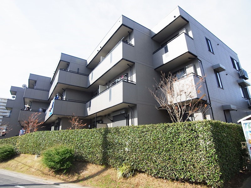 アルファタウン天王台E 301号室 外観