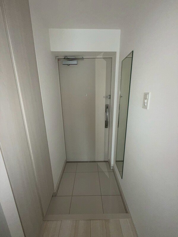 フュージョナル五反野DUE 玄関