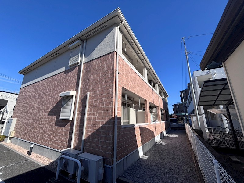 葉山レジデンスⅡ 201号室 外観