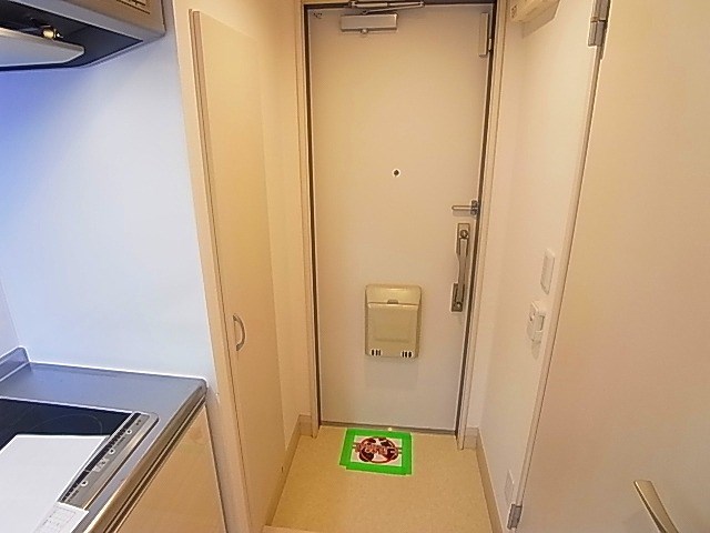 リブリ・リコ 玄関