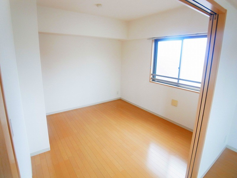 ヴィラエクセル ベッドルーム