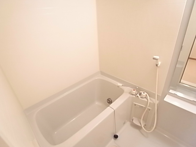 シオン秋山 風呂画像