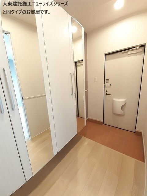 仮）東初富５丁目アパート 玄関