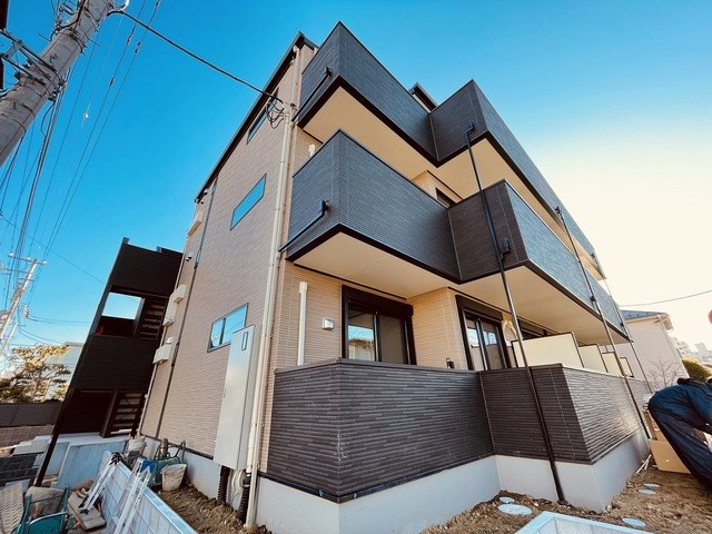 フラット南流山 305号室 外観