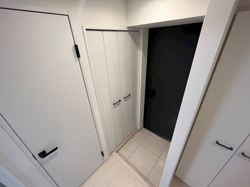 RELUXIA千住大橋 玄関