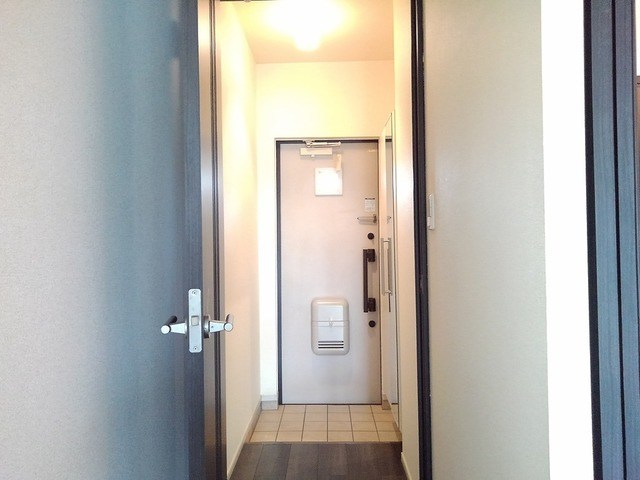 サンライズ　ネクスト　Ｂ 玄関