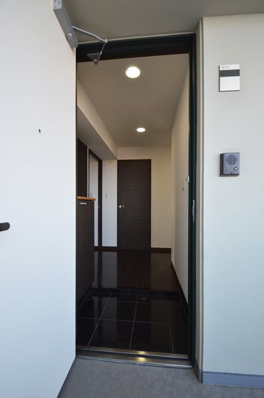 オアシスＦ棟 玄関