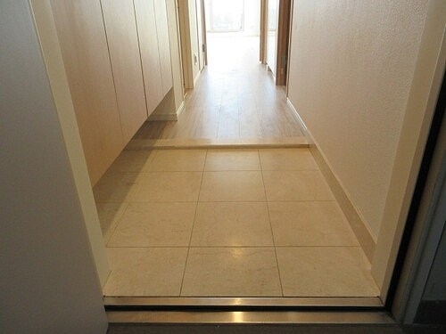 マークスタワー 玄関