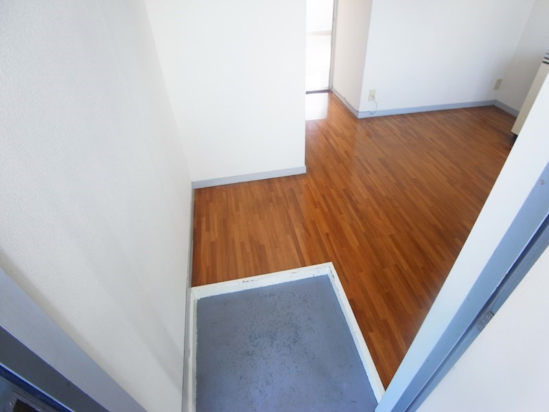 ハピネス柏 玄関