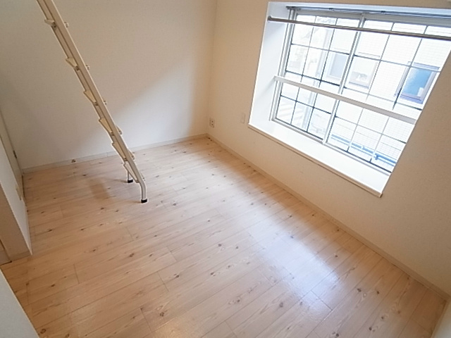 ベルピア五香第2-2 リビング