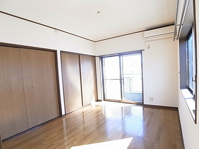 サンブリランテ ベッドルーム