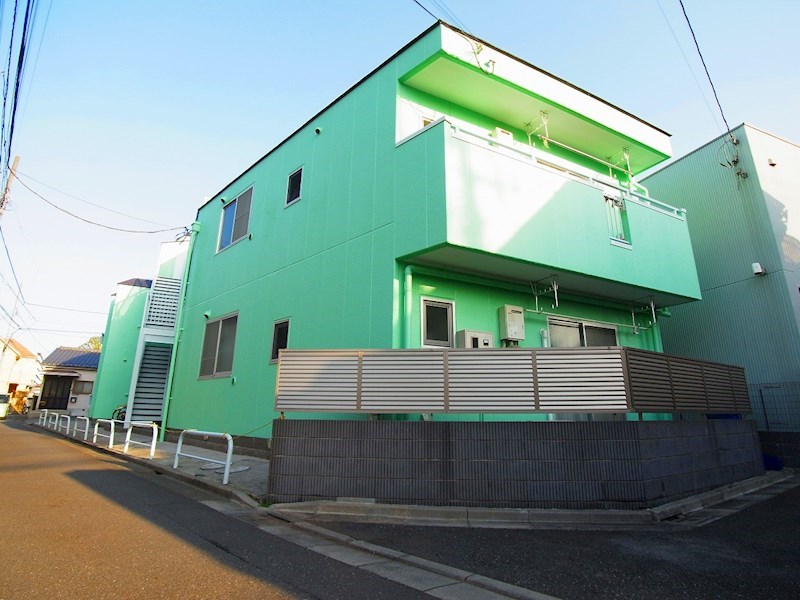 ユニバーサルマンション 外観写真